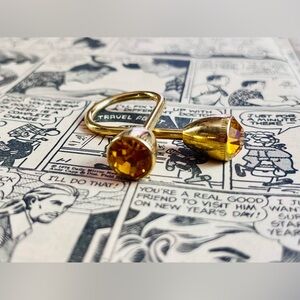 VTG 1980s Gold-Tone with Topaz Gemstone Keychain